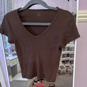 Brandy Melville Light Chocolate Brown Ribbed V-Neck Tee